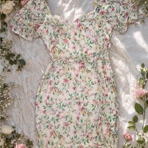 Guess romantic little floral lace guess dress 🌸